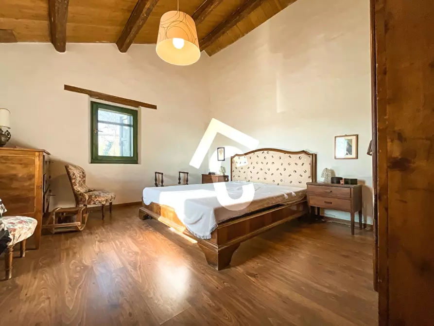 Immagine 22 di Rustico / casale in vendita  a Jesi