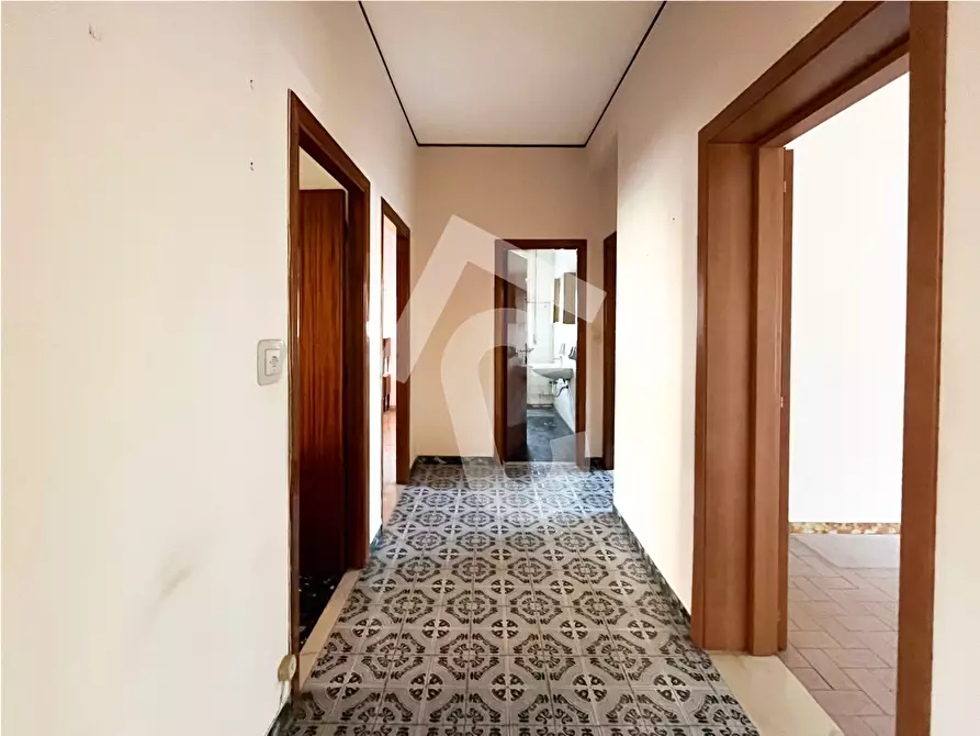 Immagine 10 di Appartamento in vendita  a Jesi