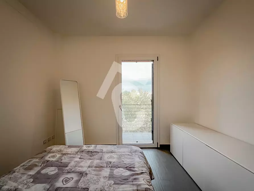 Immagine 15 di Appartamento in vendita  a Castelbellino