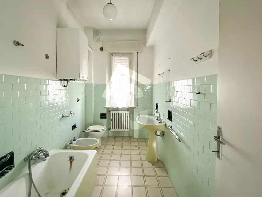 Immagine 15 di Quadrilocale in vendita  a Montecarotto