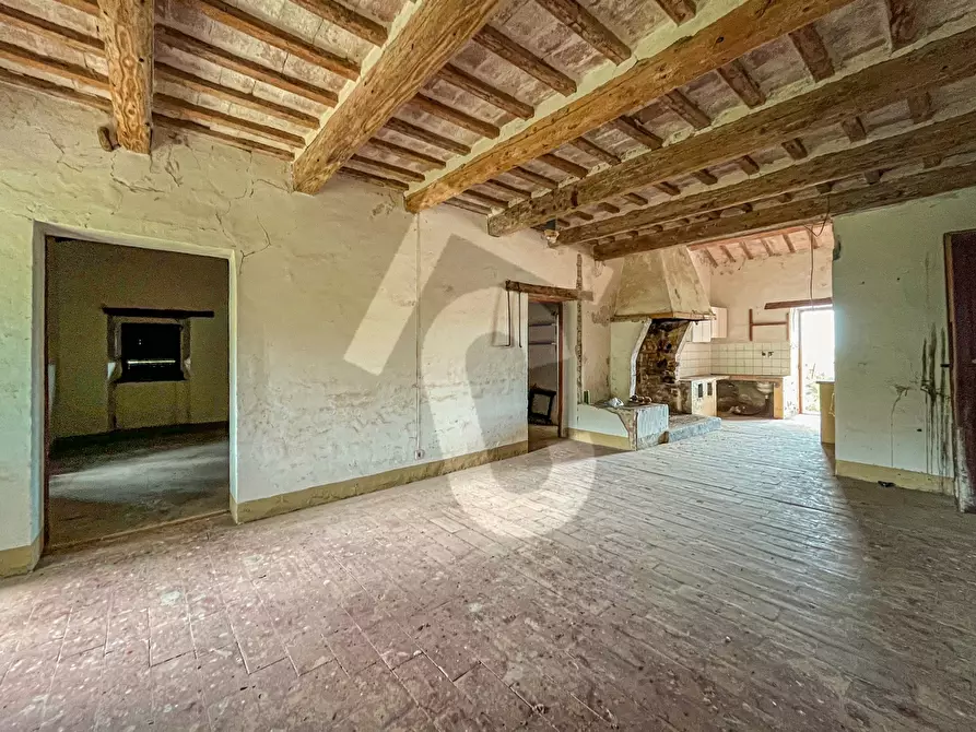 Immagine 34 di Rustico / casale in vendita  a Jesi