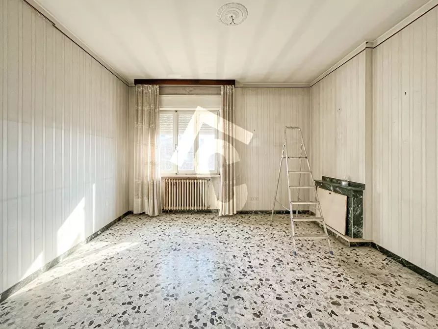 Immagine 1 di Quadrilocale in vendita  a Montecarotto