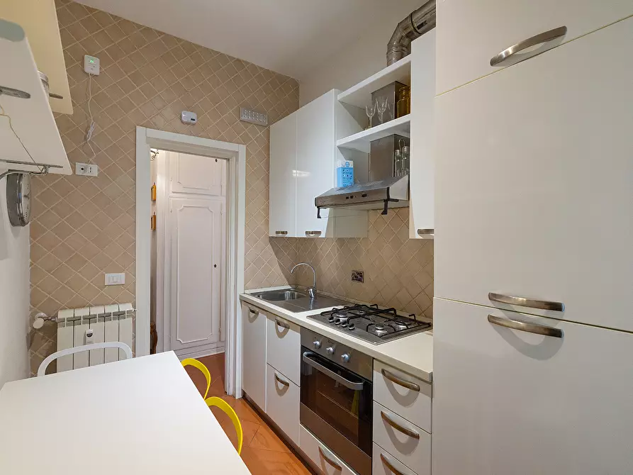 Immagine 5 di Bilocale in affitto  in Via Nicolò Saccone a Finale Ligure