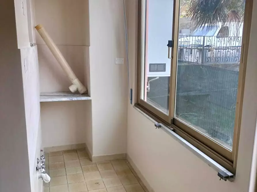 Immagine 9 di Appartamento in vendita  a Giarre