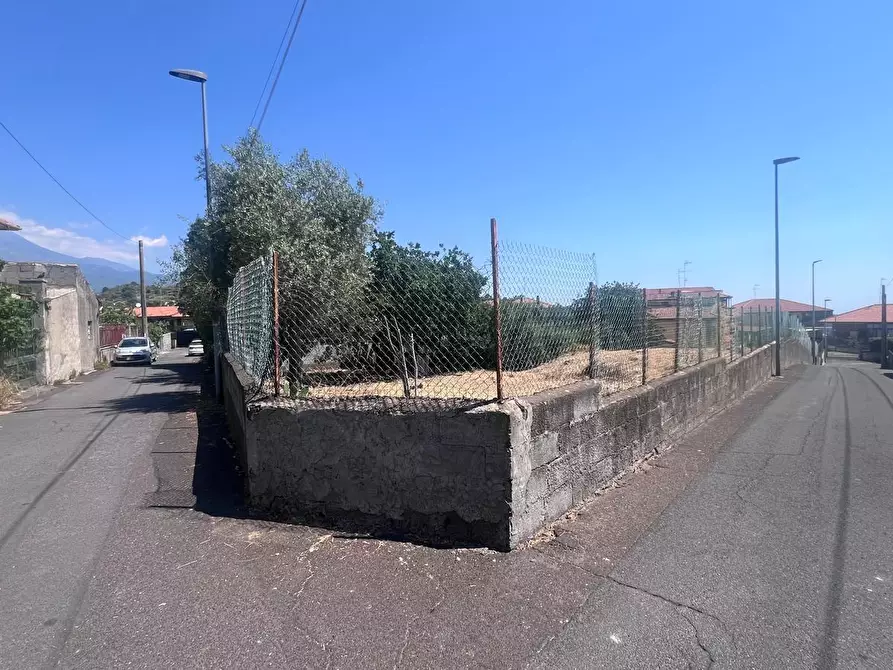 Immagine 4 di Terreno agricolo in vendita  a Tremestieri Etneo
