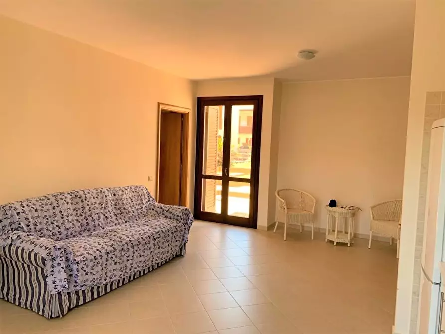 Immagine 5 di Appartamento in vendita  a Acireale