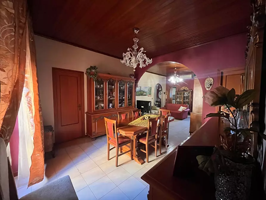 Immagine 17 di Casa indipendente in vendita  in Via Roma 6 a Gravina Di Catania