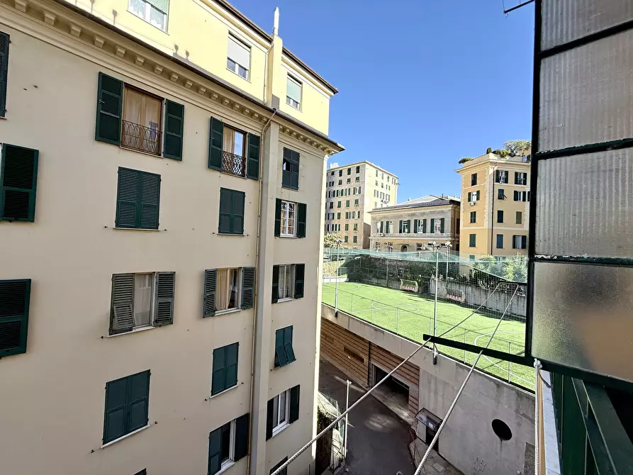 Immagine 53 di Pentalocale in vendita  in Via Fieschi a Genova