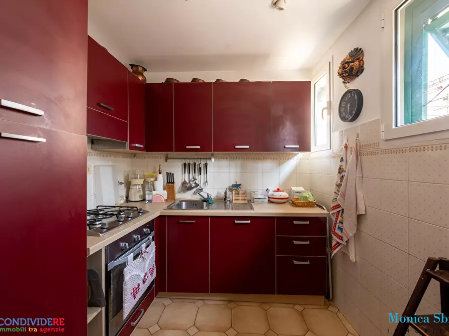 Immagine 10 di Attico in vendita  in Passo Stefano Sanguineti 11 a Genova