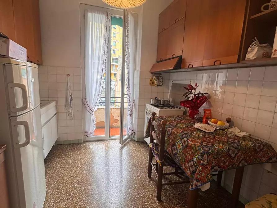 Immagine 14 di Appartamento in vendita  in Via Branega a Genova