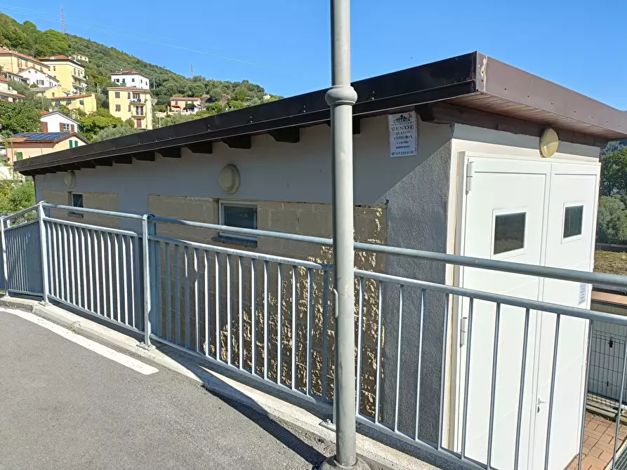 Immagine 15 di Garage in vendita  in Via Nuova Cantalupo 1 a Varazze