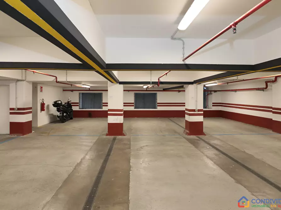 Immagine 54 di Albergo/B&B/Residence in affitto  in Piazza della Nunziata 5 a Genova