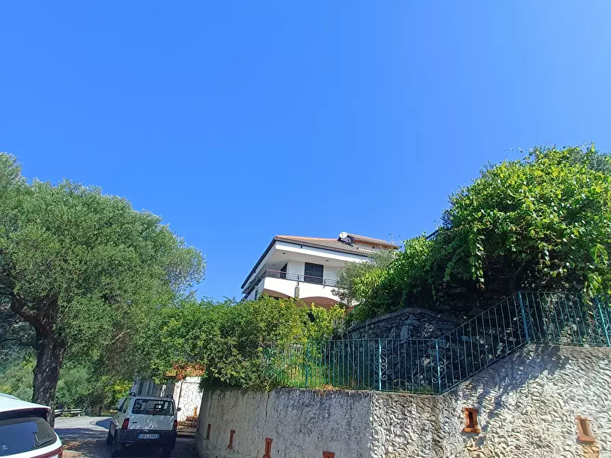 Immagine 92 di Villa in vendita  in Via Livio Canale 72 a Varazze