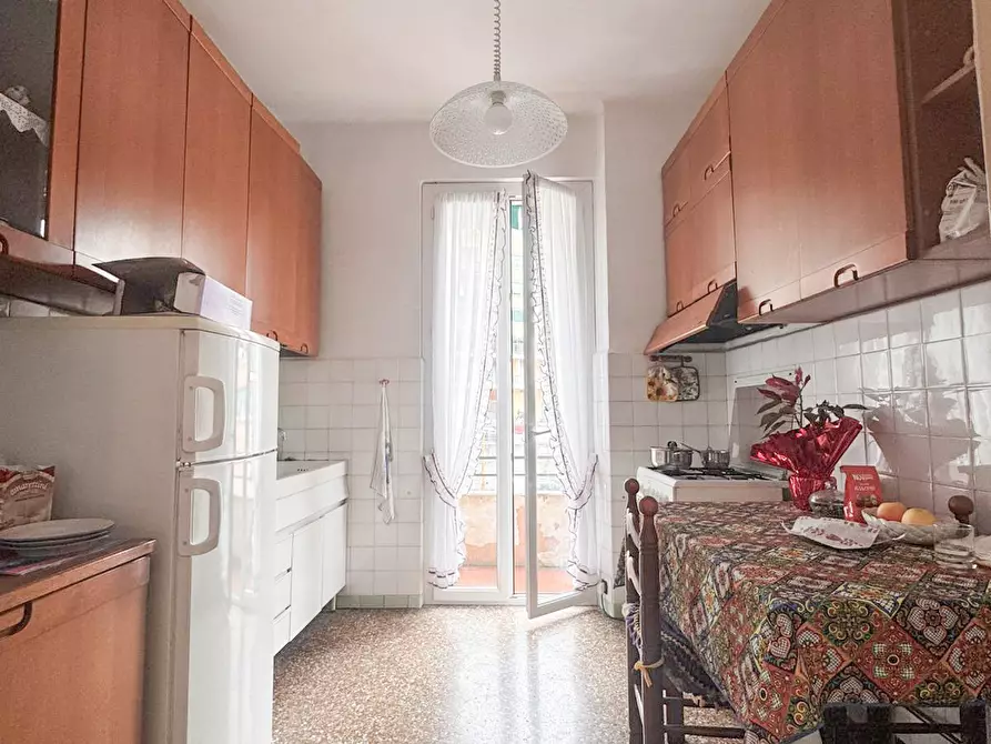 Immagine 1 di Appartamento in vendita  in Via Branega a Genova