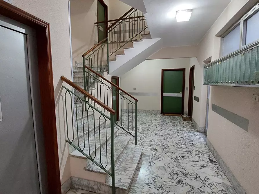 Immagine 46 di Trilocale in vendita  in Piazza Eugenio Marchese a Busalla