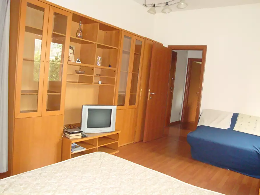 Immagine 9 di Bilocale in vendita  in Via Giovanni Amarena 14A a Genova