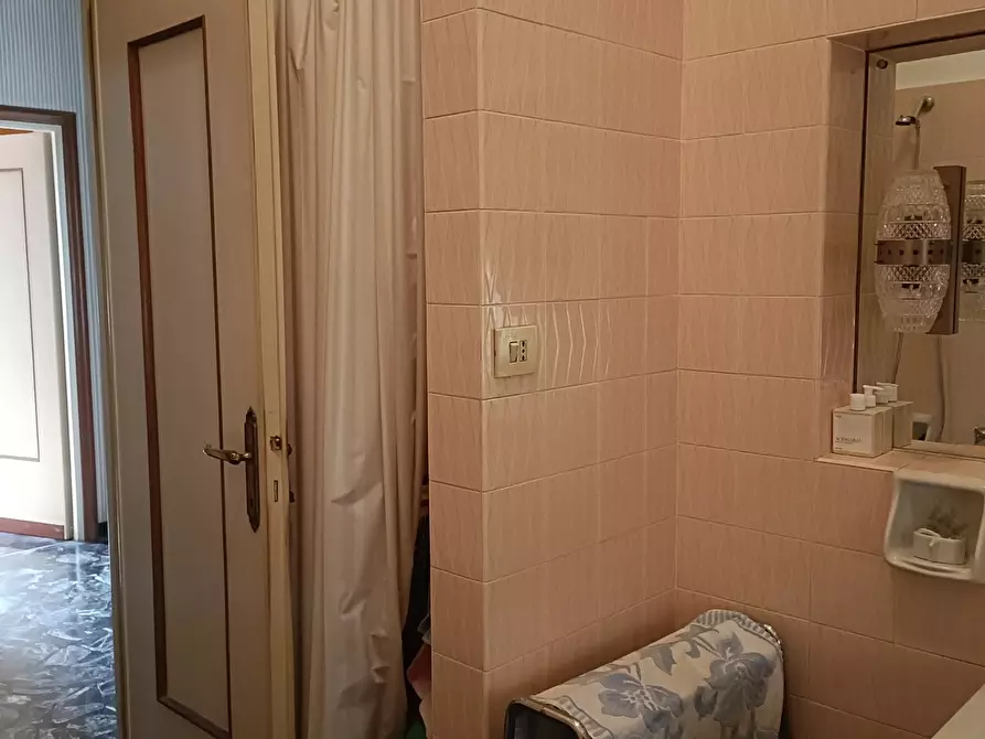 Immagine 52 di Attico in vendita  in Via Stefanina Moro 121 a Genova