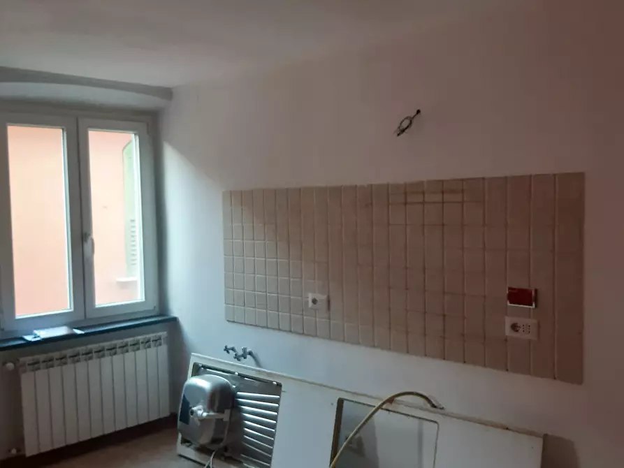 Immagine 28 di Bilocale in vendita  in Via Beata Chiara 9 a Genova
