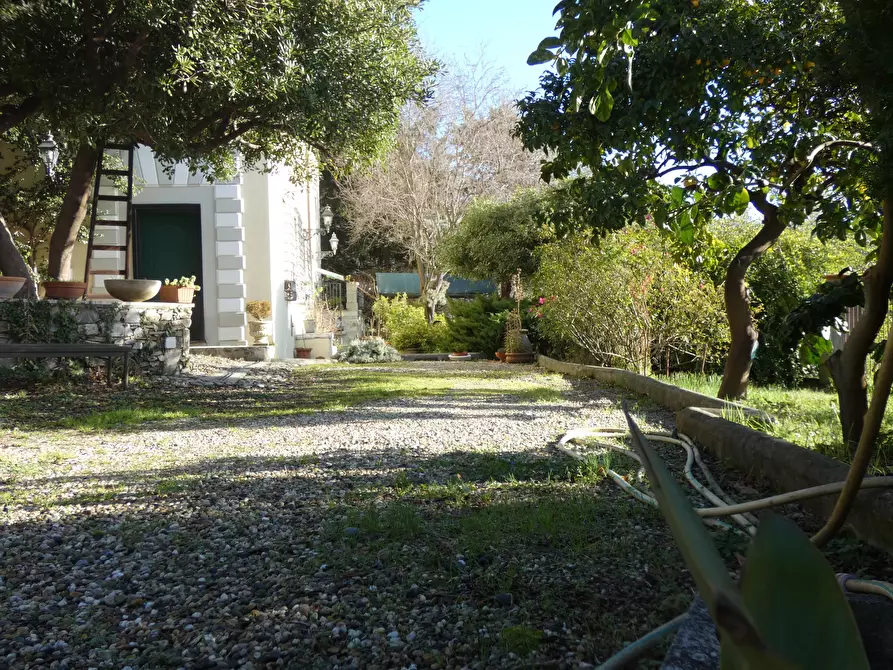 Immagine 44 di Casa indipendente in vendita  a Genova