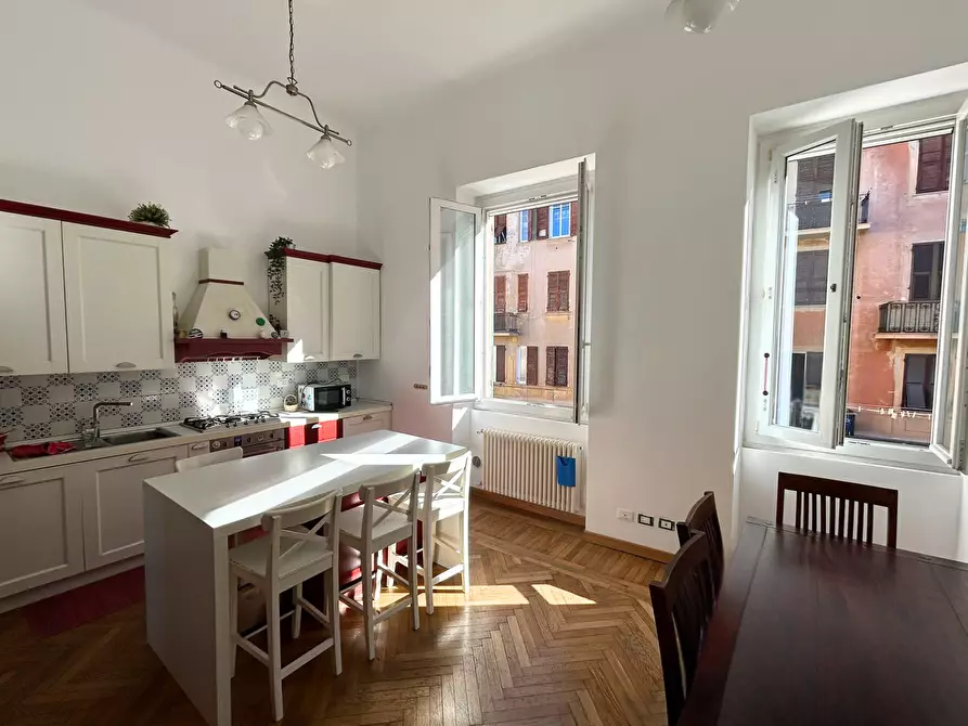 Immagine 5 di Pentalocale in affitto  in Via Giovanni Torti 143 a Genova