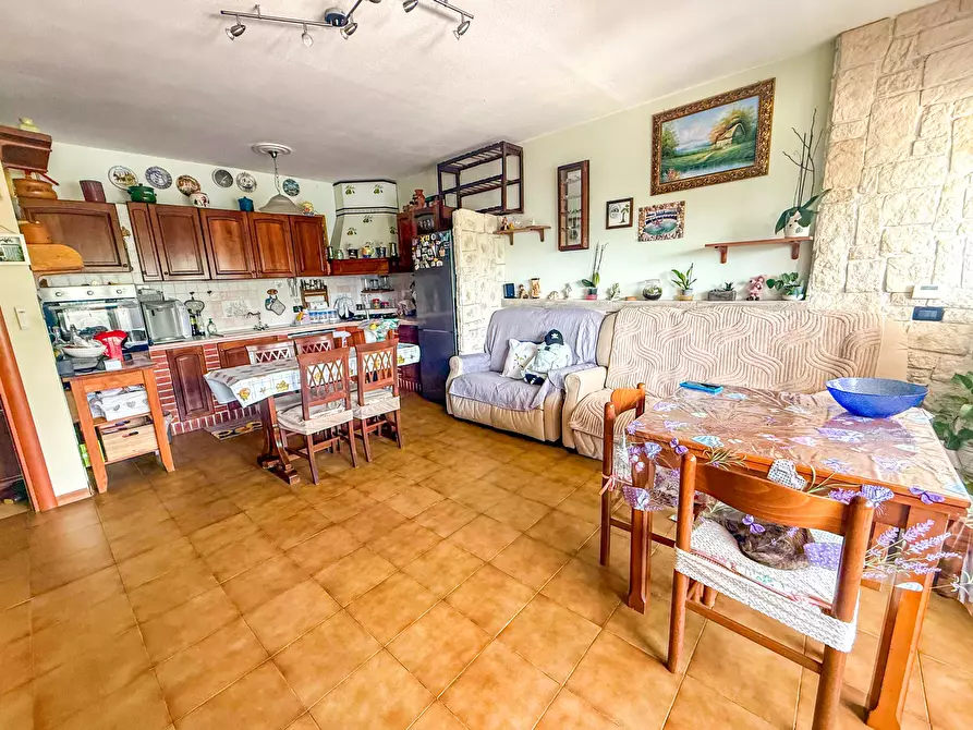 Immagine 2 di Appartamento in vendita  in Via Val Trebbia a Genova