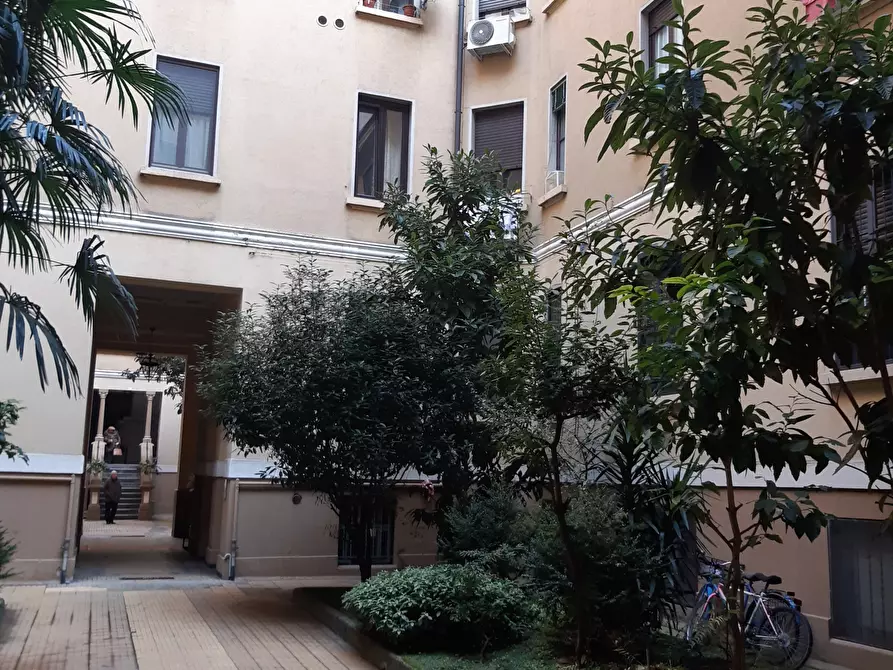 Immagine 36 di Appartamento in affitto  in Via Trebbia 33 a Milano