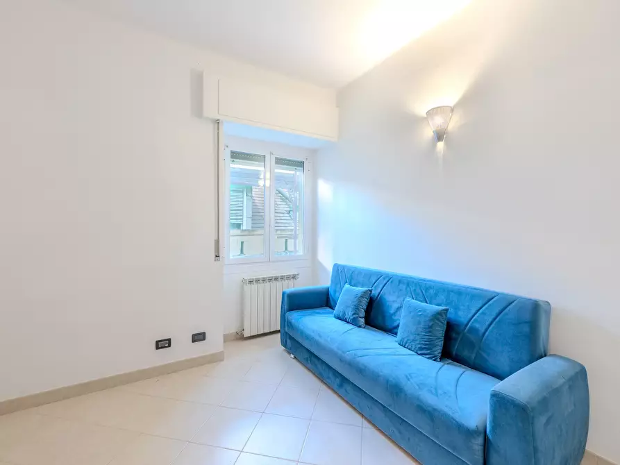 Immagine 36 di Pentalocale in vendita  in Vico Tana 1 a Genova
