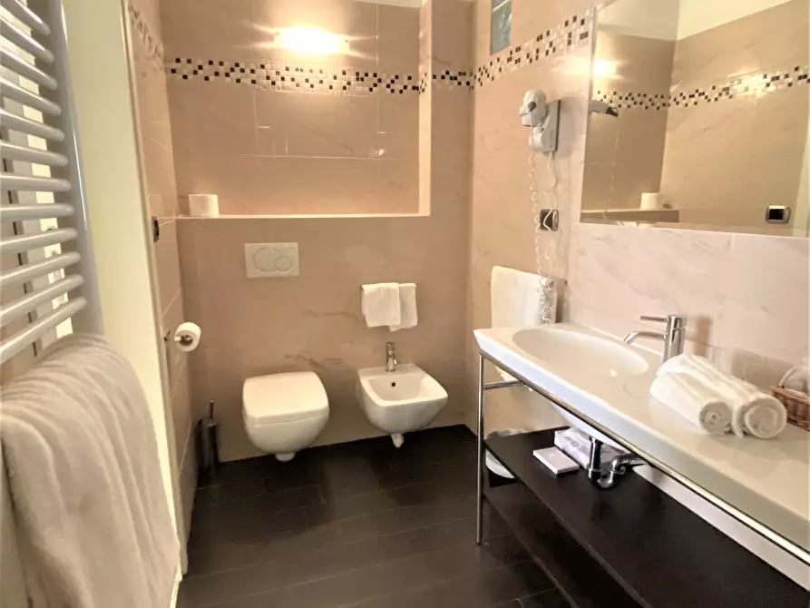 Immagine 11 di Bilocale in affitto  in Via Roma 48 a Alassio