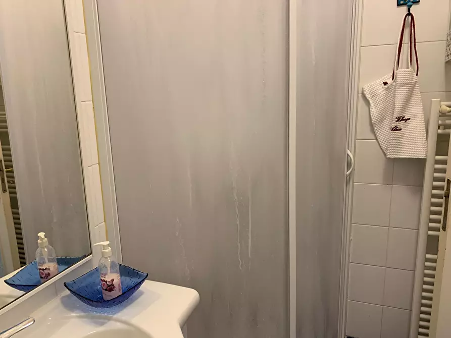 Immagine 6 di Quadrilocale in affitto  in Via Roma 48 a Alassio