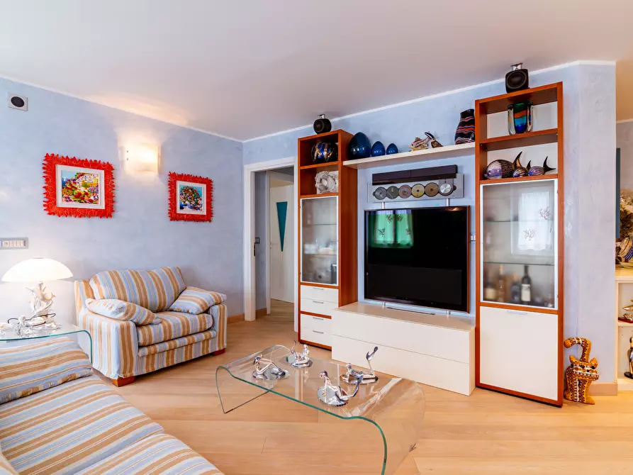 Immagine 35 di Quadrilocale in vendita  in Via Roma 45 a Alassio