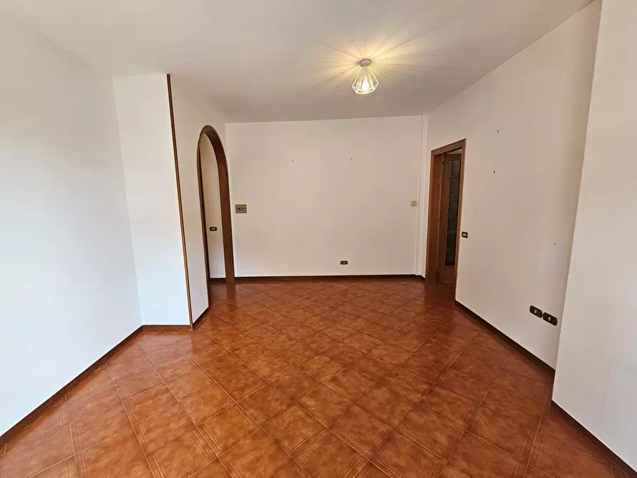 Immagine 7 di Quadrilocale in vendita  in Via Piero Gobetti 83 a Chiusi