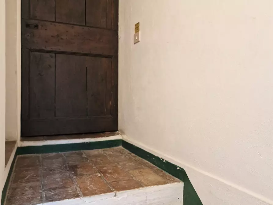 Immagine 4 di Loft/Open space in vendita  in Via Cenaioli a Magione