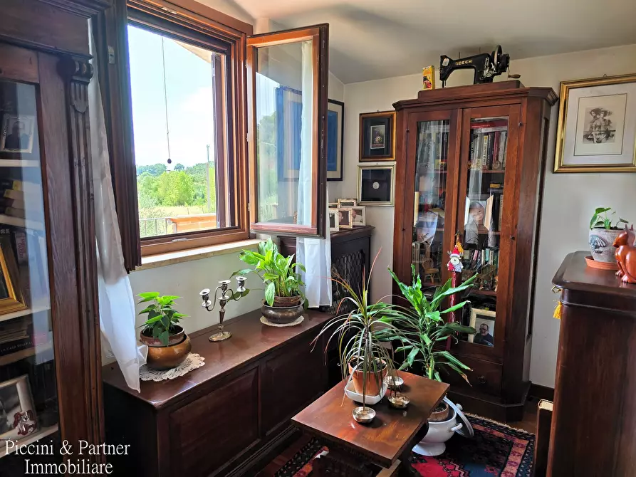 Immagine 41 di Villa in vendita  in Via Lillacci a Perugia