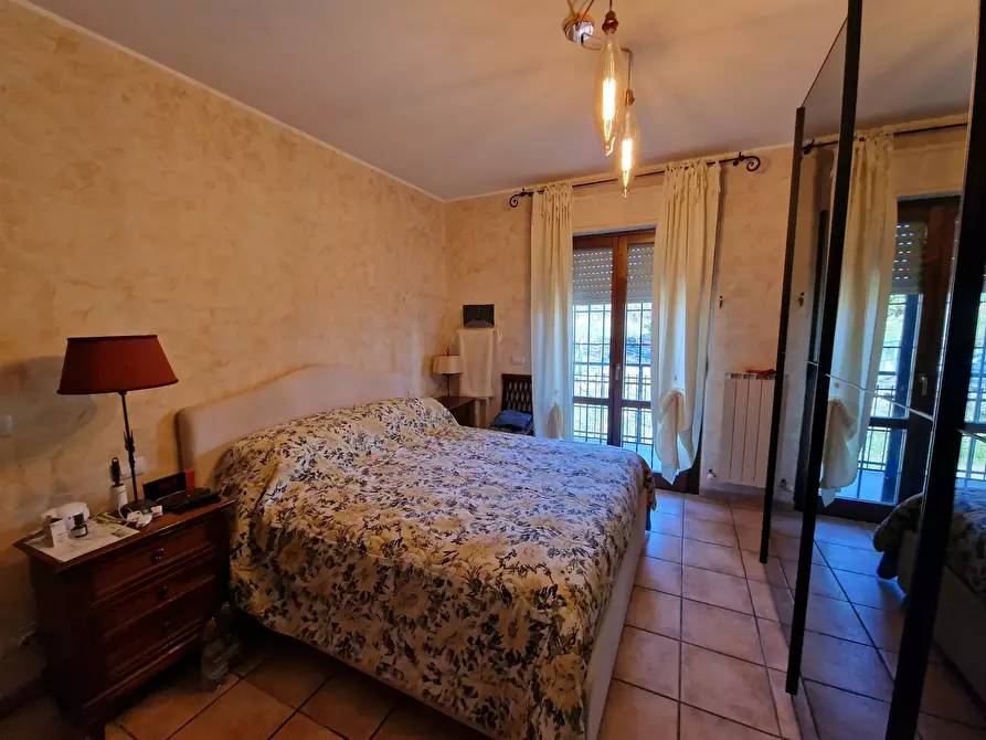 Immagine 22 di Porzione di casa in vendita  in Via dei Fiori a Passignano Sul Trasimeno