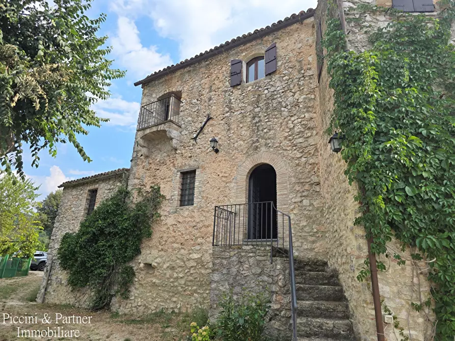 Immagine 9 di Rustico / casale in vendita  in Località Borgiano a Spoleto
