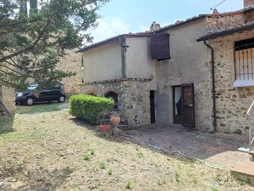 Immagine 3 di Porzione di casa in vendita  in Località Poggio Rosa 15 a Castiglione D'orcia