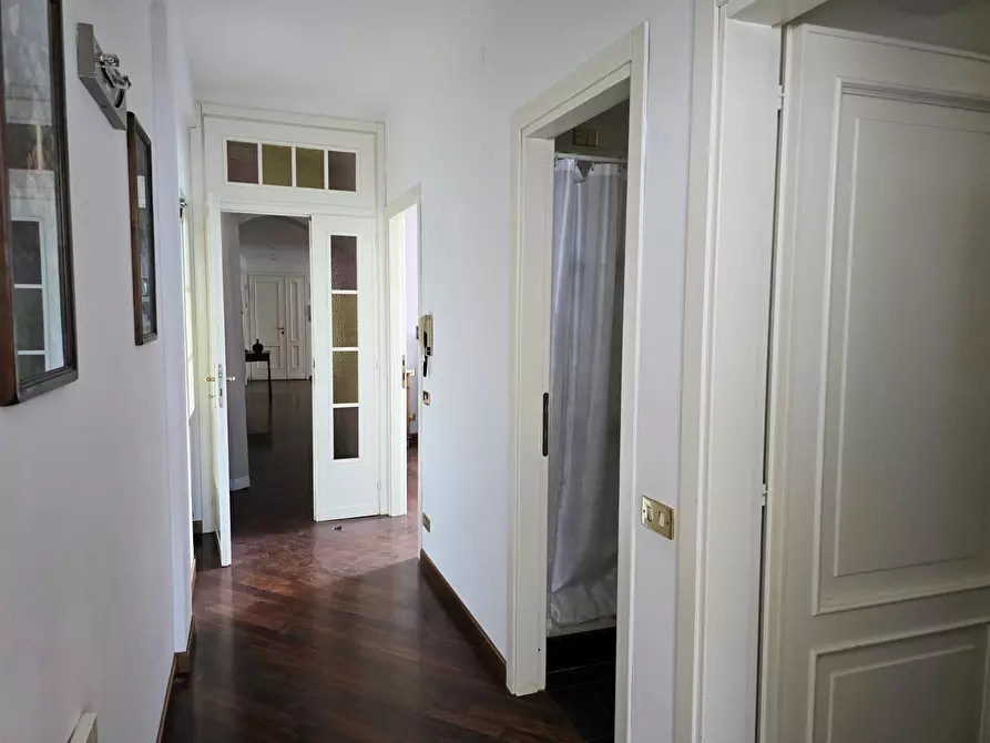 Immagine 52 di Pentalocale in vendita  in Via Orvieto 2 a Perugia