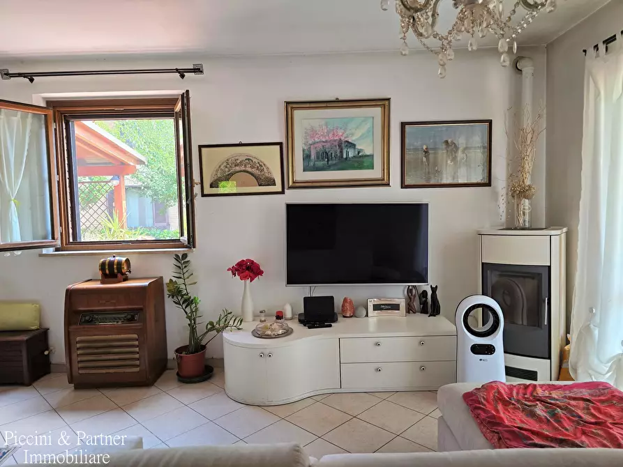 Immagine 14 di Villa in vendita  in Via Lillacci a Perugia