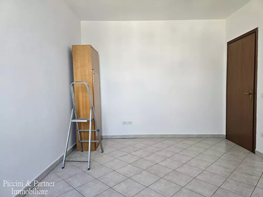 Immagine 30 di Quadrilocale in vendita  in Via Bastiola 95 a Bastia Umbra