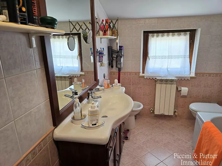 Immagine 59 di Villa in vendita  in Via Lillacci a Perugia