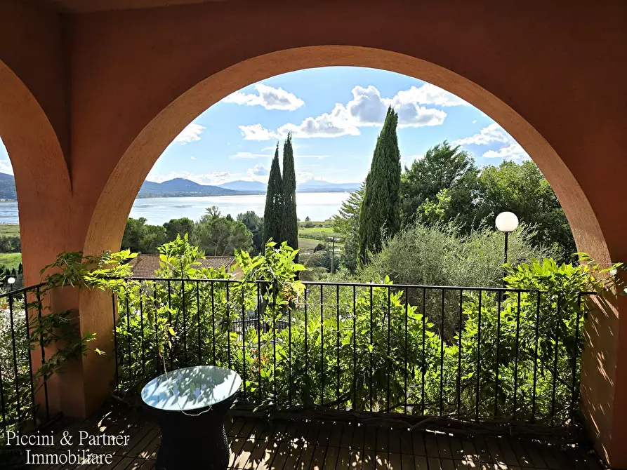 Immagine 61 di Villa in vendita  in Via dei Romani a Magione