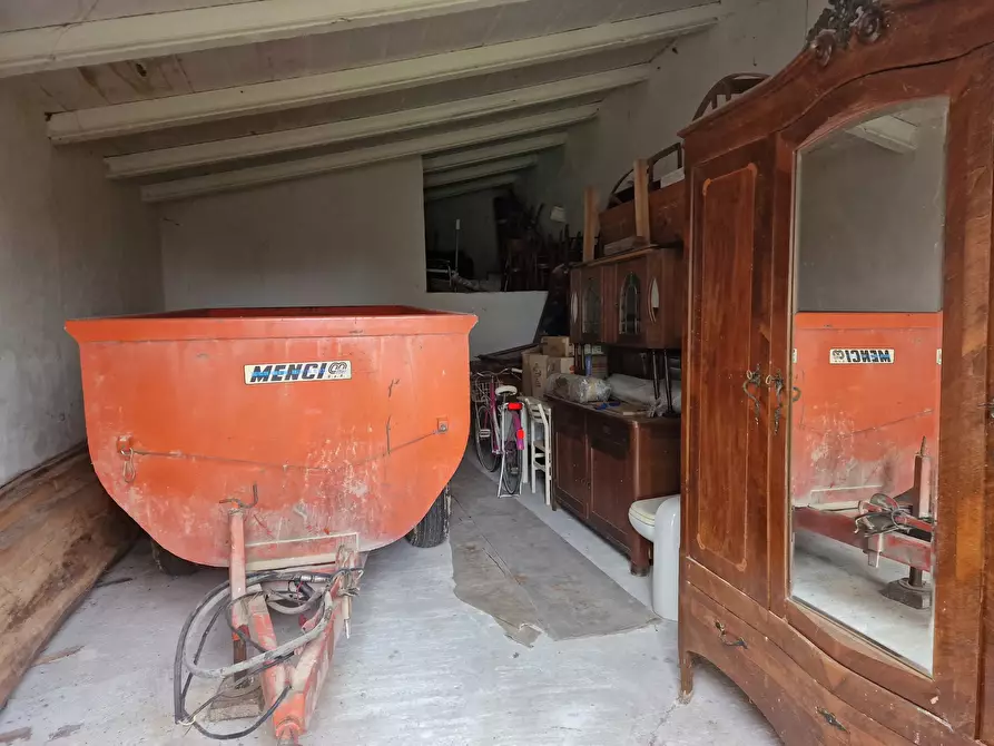 Immagine 60 di Rustico / casale in vendita  in Località Guidonami a Castiglione Del Lago