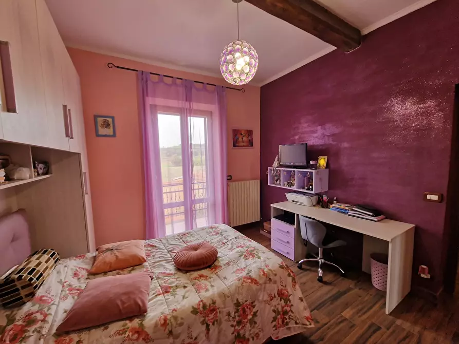 Immagine 29 di Pentalocale in vendita  in Via Stradone a Città Della Pieve