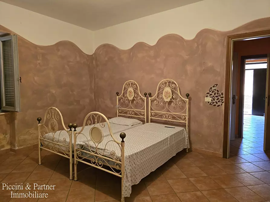 Immagine 12 di Rustico / casale in vendita  in Frazione Paradiso a Assisi