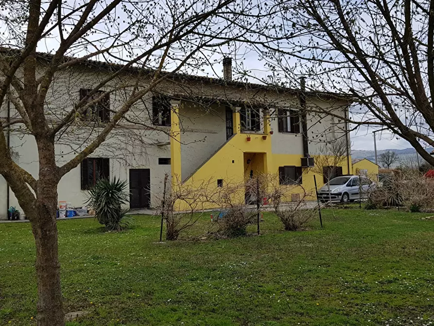 Immagine 32 di Casa vacanze in vendita  a Bevagna