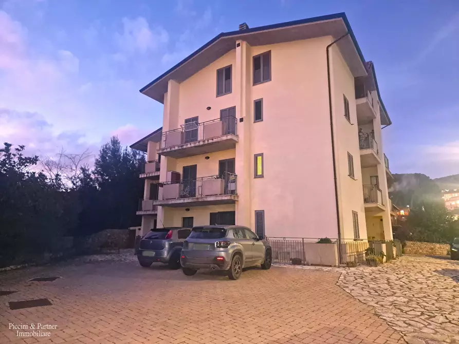 Immagine 1 di Trilocale in vendita  in Via Filippo Turati 28 a Corciano