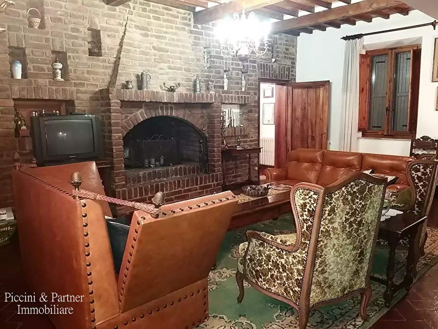 Immagine 29 di Rustico / casale in vendita  in Strada Vic. della Montagna 9 a Cetona