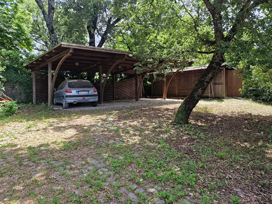 Immagine 66 di Villa in vendita  in Via dei Cespugli 12 a Passignano Sul Trasimeno