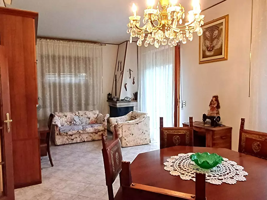 Immagine 17 di Pentalocale in vendita  in Via Fratelli Rosselli a Chiusi