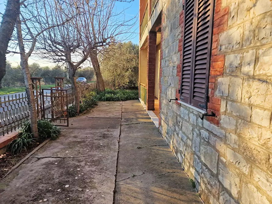 Immagine 7 di Casa bifamiliare in vendita  in Via San Biagio a Castiglione Del Lago